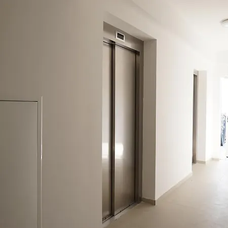 Aurora Apartment Szkopje Kültér fotó